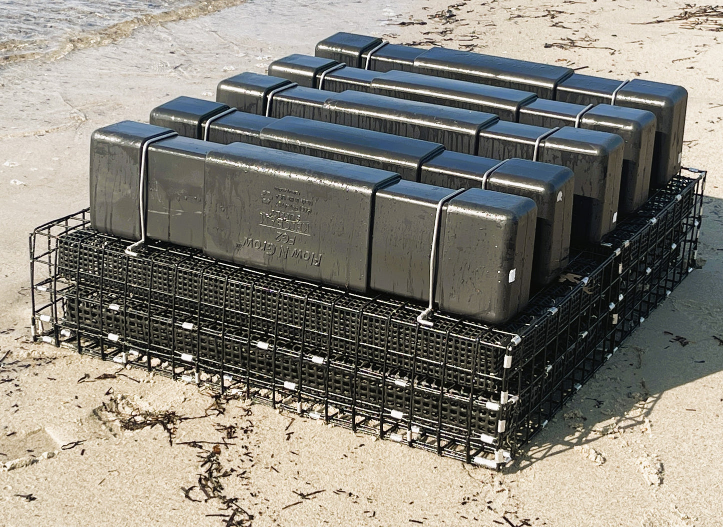 Flow N Grow™ EZ Flip 4 Bay Floating Cage