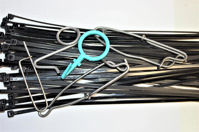 Bag Closures and Attachments